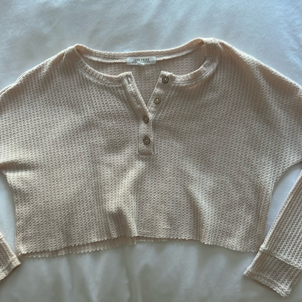 12th Tribe cropped long sleeve shirt